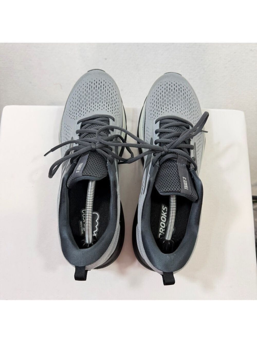 Brooks Trace 3 Mens Sz 13 Medium D Grey Running Shoes Sneakers 1104121D049 - Picture 2 of 8